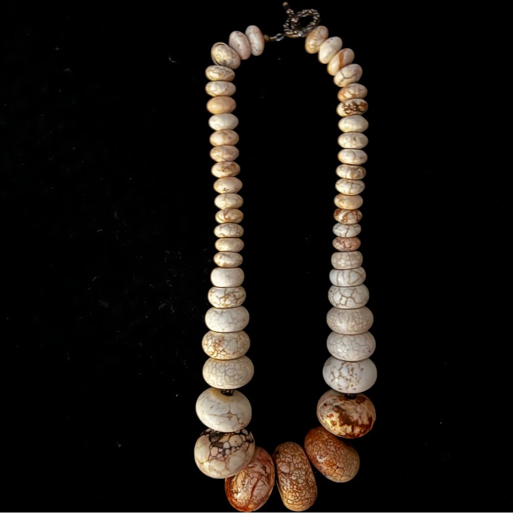 Chunky beaded necklace.